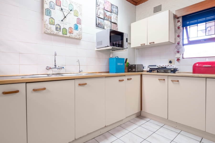 4 Bedroom Property for Sale in Bergsig Western Cape